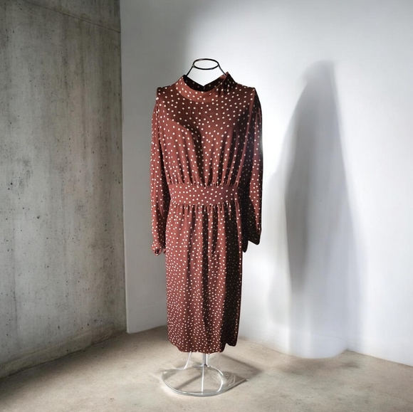 Boohoo Rust Polka Dot High-Neck Midi Dress. Size 16 - Picture 5 of 6